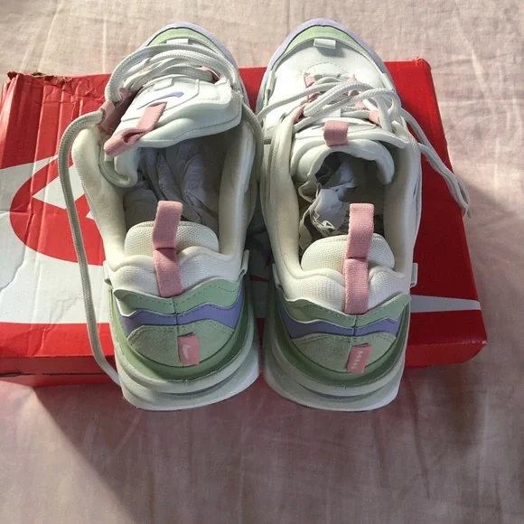 Shoes from nike - Picture 2 of 3